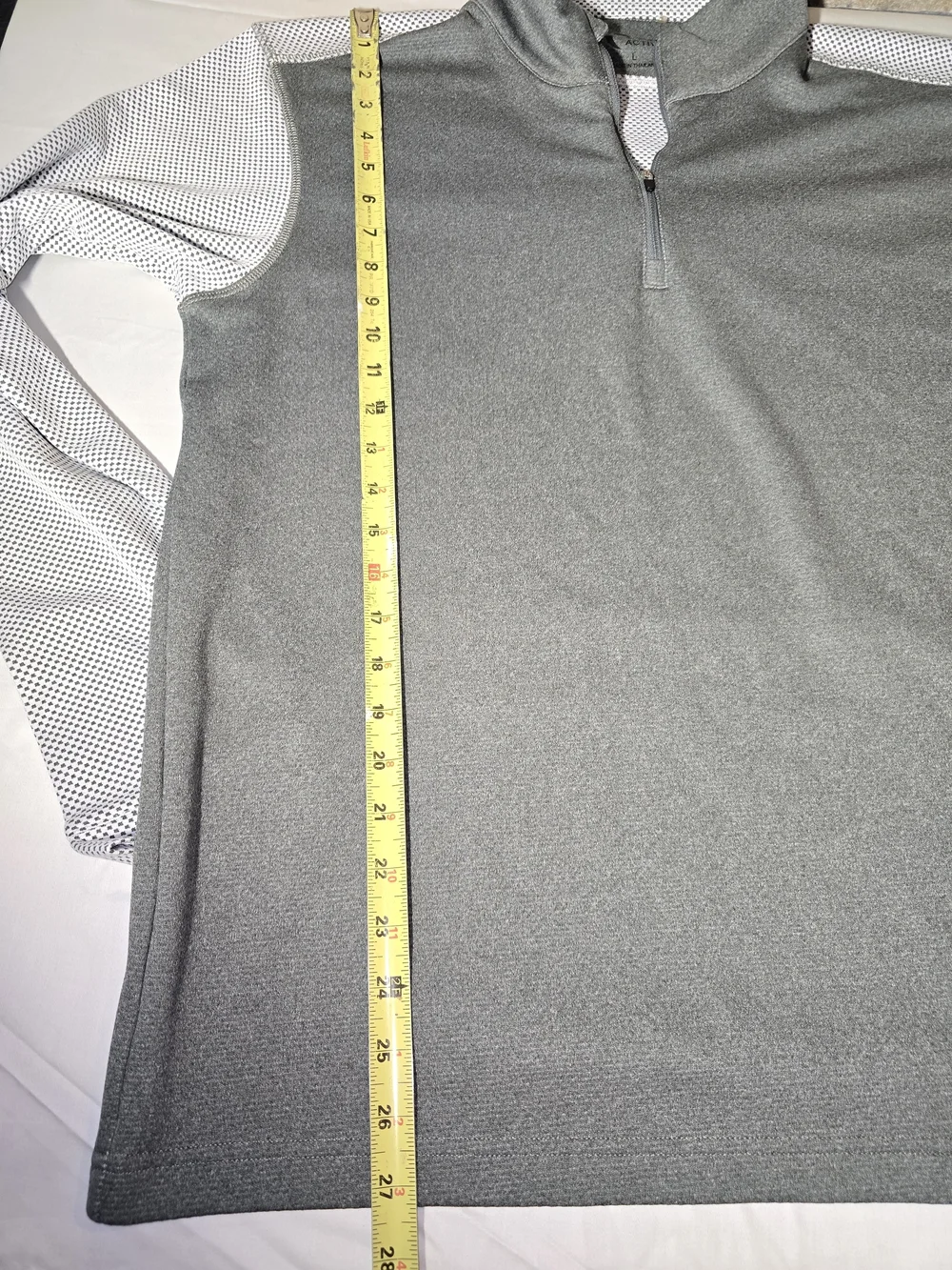 ZYIA Men's Gray Pullover with White Patterned Sleeves and Collar